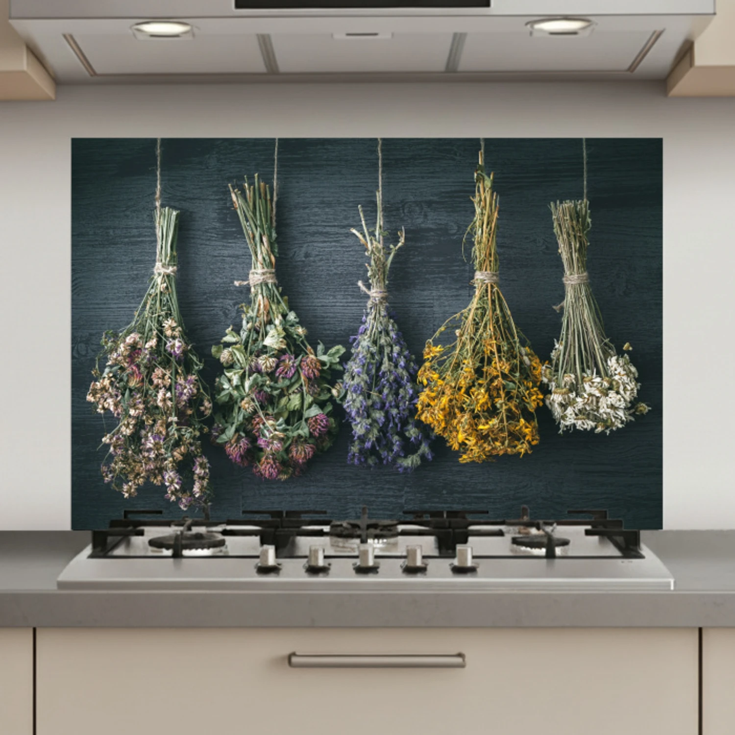 Kruidenkwartet aan een Donkere Wand keuken achterwand spatscherm klein -3d_website