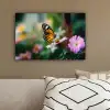Roze bloemen - Vlinder - Zachte focus canvas 2cm klein -sfeer3