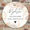 Abstract beige - Sierlijk Naambord Rond klein -sfeer2