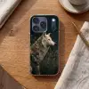 Wolf - Bloemen - Natuur Telefoonhoesje iPhone 17 Pro klein -sfeer1