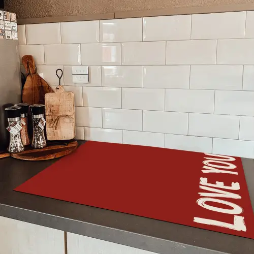 Schuin - Loveyou - Rood Inductie beschermer vinyl 3mm klein -sfeer3