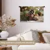 Dennenappels - Kerstsfeer - Bruin - Groen Wandkleed katoen klein -sfeer1
