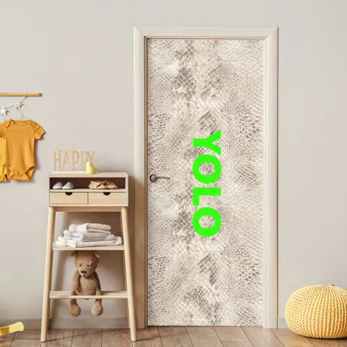 YOLO - Groen - Neon - Slangenprnt deurposter klein -sfeer4