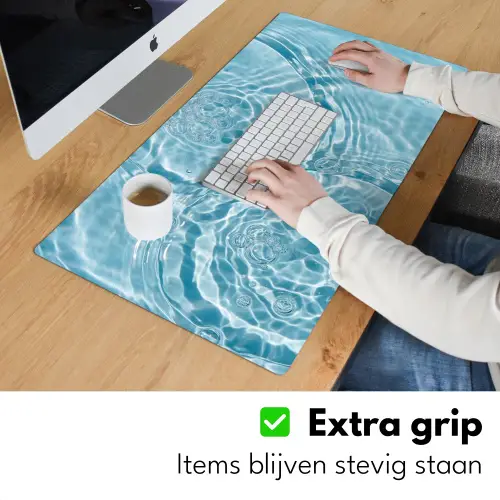 Water - Blauw - bubbels Muismat XXL klein -sfeer3