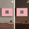 Yes fun - Groen - Roze - Stippen Light Box met batterij (Wandlamp) middel -sfeer3