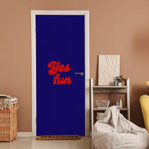 Blauw - Rood - Yes fun - 3D deurposter klein -sfeer1