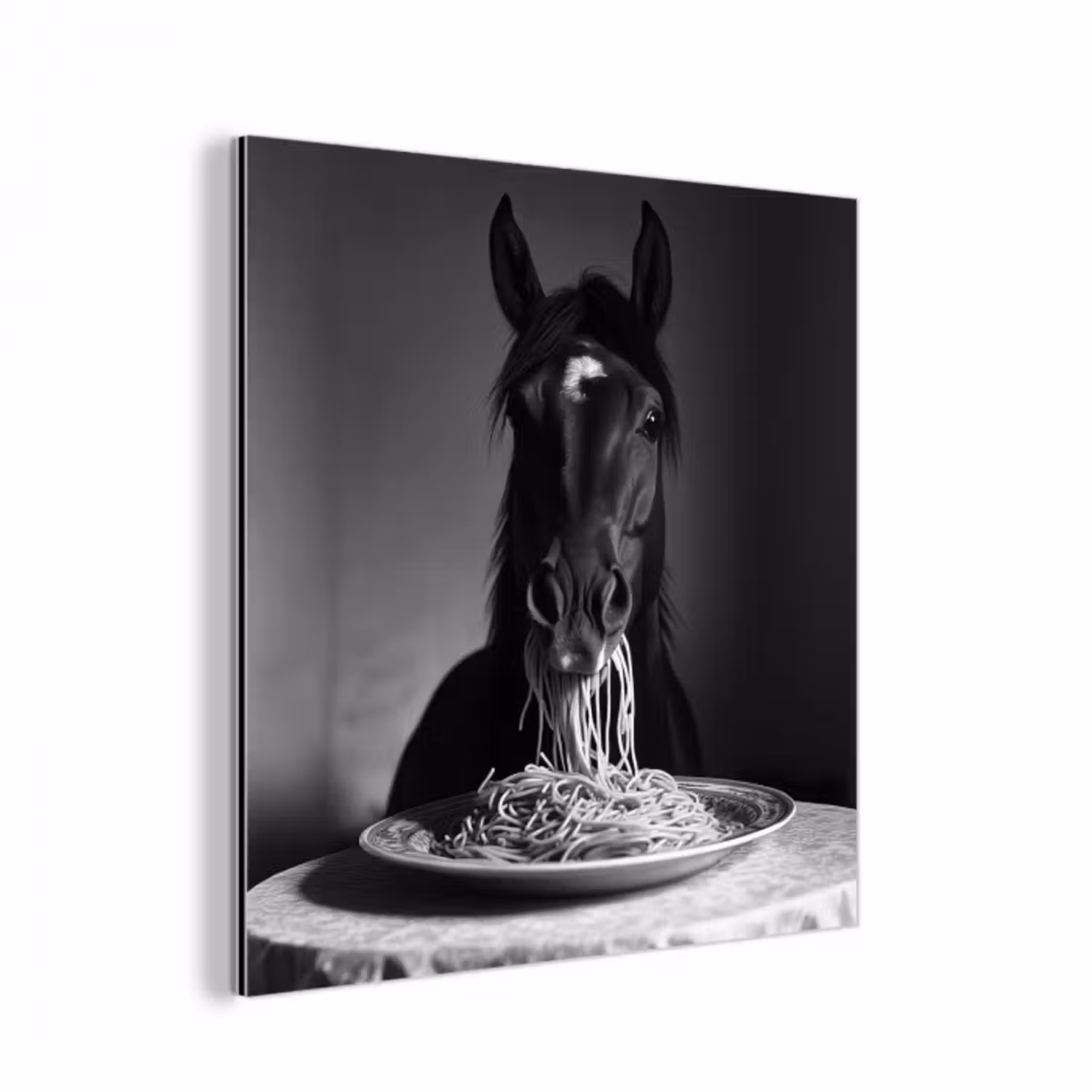 Alu-Dibond-Bild - Pferd - Teller - Pasta - Tischtuch - Schwarz und weiß - Tiere