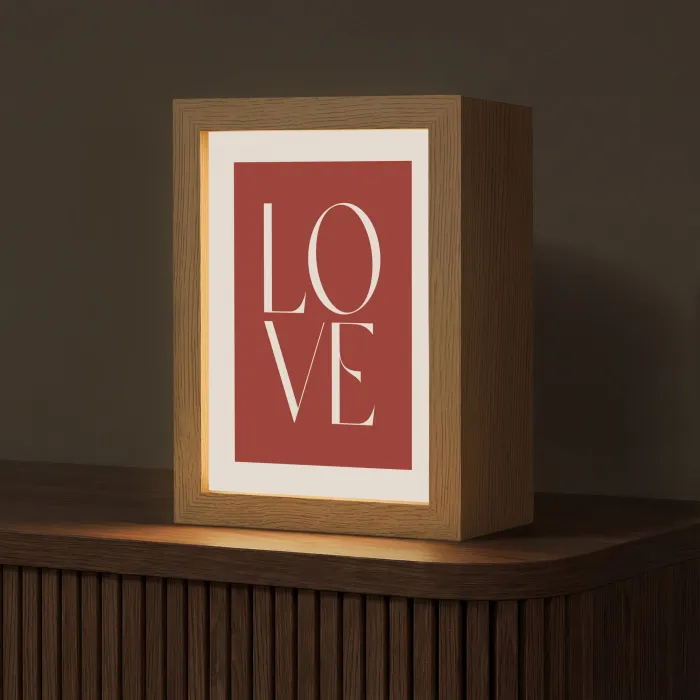 Love - Rood - Minimalistisch Light Box met kabel (Tafellamp) klein -z3d_website