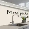 More pasta less drama keuken achterwand 2 middel -3d_schuin