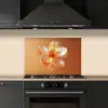 Glazen - Bloem - Oranje keuken achterwand spatscherm klein -sfeer1