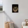 Leeuw in het schaduwlicht tuinposter los doek klein -sfeer8