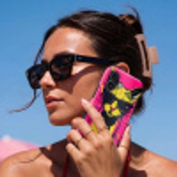 Kat - Art - Zonnebril - Roze Toughcase MagSafe Apple iPhone 17 klein -Sfeer2V