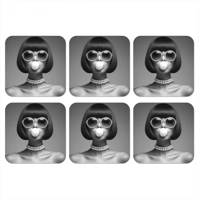 Vrouw - Zwart Wit - Ketting - Zonnebril onderzetter kurk middel -3d
