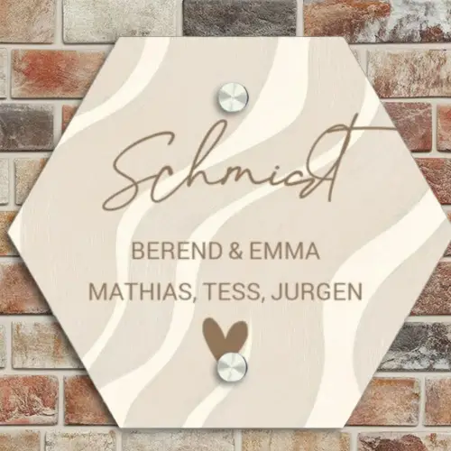 Beige golven - Sierlijk Naambord Hexagon klein -sfeer2