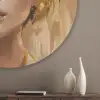 Vrouwen - Portret - Luxe - Goud Akoestische PET Vilt - Rond klein -sfeer5_closeup