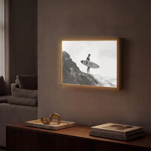 Surfer - Rots - Oceaan - Golven Light Box met batterij (Wandlamp) middel -sfeer1