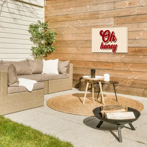 Oh honey - Rood - Schaduw Tuinposter op houten frame 2 cm dik klein -sfeer2