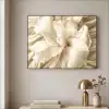 Abstract - Beige - Bloemen - Natuur Textielframe zwart klein -sfeer2