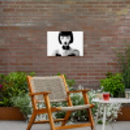 Vrouw - Lolly - Zwart - Wit Tuinposter op houten frame 2 cm dik klein -sfeer3