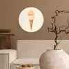 Minimalistisch - Schepijs - Hoorntje - Beige Wandcirkel plexiglas klein -sfeer1