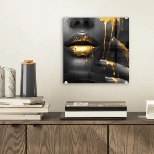 Vrouw - Zwart - Goud - Gezicht - Lippen plexiglas 5mm klein -sfeer1