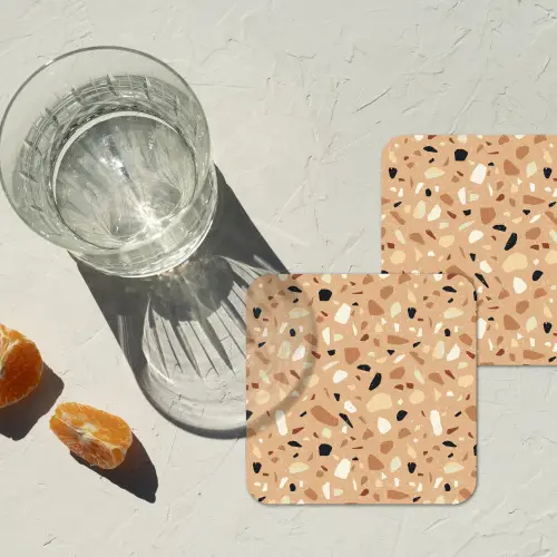 Terrazzo - Patroon - Kleurrijk - Oranje onderzetter kurk middel 366 -sfeer4