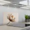 Bloem - Beige - Crème keuken achterwand spatscherm klein -3d_schuin