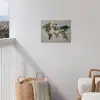Wereldkaart - Geborduurd - Aardetinten tuinposter los doek klein -sfeer8