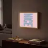 Nice - Paars - Roze Light Box met batterij (Wandlamp) middel -sfeer1