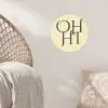 Oh hi - Geel - Monogram Wandcirkel behangsticker klein -sfeer4