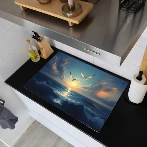 Meeuwen - Zee - Wolken -Blauw Inductie beschemer met haakjes klein -sfeer1