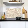 Minimalistisch - Patroon - Terracotta Inductie beschemer met haakjes klein 777 -sfeer2