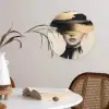 Vrouw - Hoed - Verf Wandcirkel plexiglas klein -sfeer4