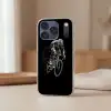 Lijntekening - Wit - Wielrennen - Snelheid Telefoonhoesje iPhone 17 Pro klein -sfeer2