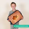 Oranje Pluizig Monster met Hoorns Kinderkoffer - Zwart klein -sfeer4_NL
