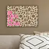 Tekst - Be cool or leave - Roze - Giraffenprint canvas 2cm klein -sfeer3