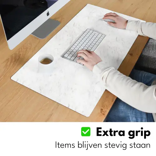 Wit - Marmer - Grijze aders Muismat XXL klein 681 -sfeer3