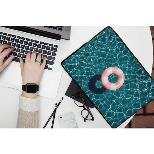 Drijvend - Zwemband - Water laptophoes neopreen klein -bureau