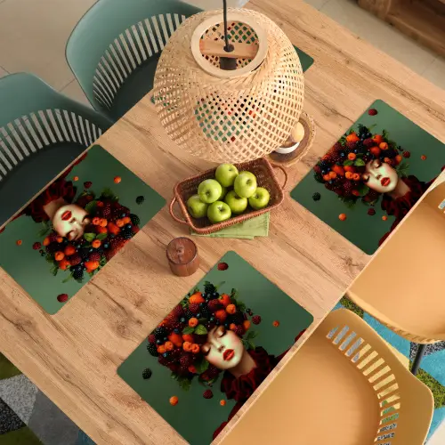 Vrouw - Aardbeien - Frambozen - Bramen - Bessen Placemat vinyl groot -zzsfeer5_Kitchenyeah-website