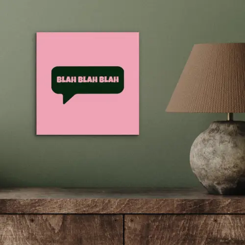 Roze - Tekstwolk - Groen - BLAH BLAH BLAH aluminium wit klein -sfeer2