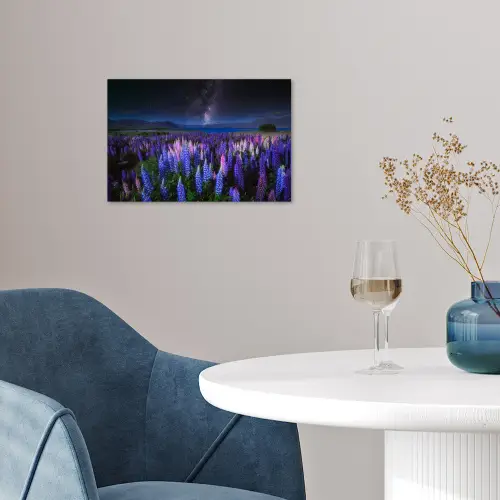 Bloemen - Nacht - Lupine - Sterrenhemel - Paars - Natuur poster papier klein -sfeer3