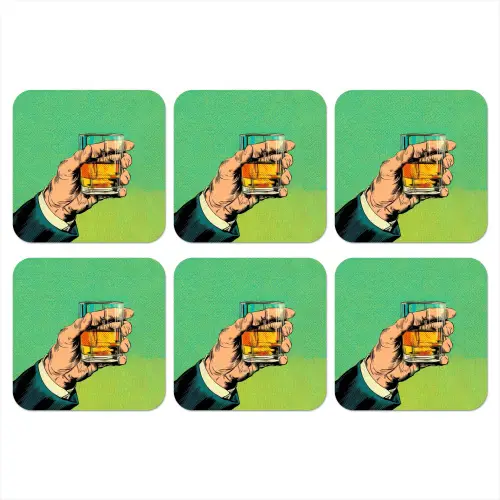 Whisky - Glas - Hand - Groen onderzetter kurk middel -3d