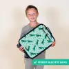Dinos - Patroon - Groen Kinderkoffer - Zwart klein -sfeer4_NL