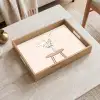 Vaas - Bloemen - Madeliefjes - Beige Dienblad Rechthoek middel -sfeer1