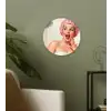 Vrouw - Douche - Roze Wandcirkel kunststof plaat 5mm dik klein -sfeer3