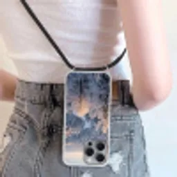 Bos - Bergen - Goud - Winter - Warm Hoesje iPhone 16 Pro Max met koord klein -sfeer5