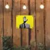 Pak - Hand - Geel tuinposter los doek klein -sfeer1