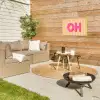 Tekst - Strepen - Roze Tuinposter op houten frame 2 cm dik klein -sfeer2