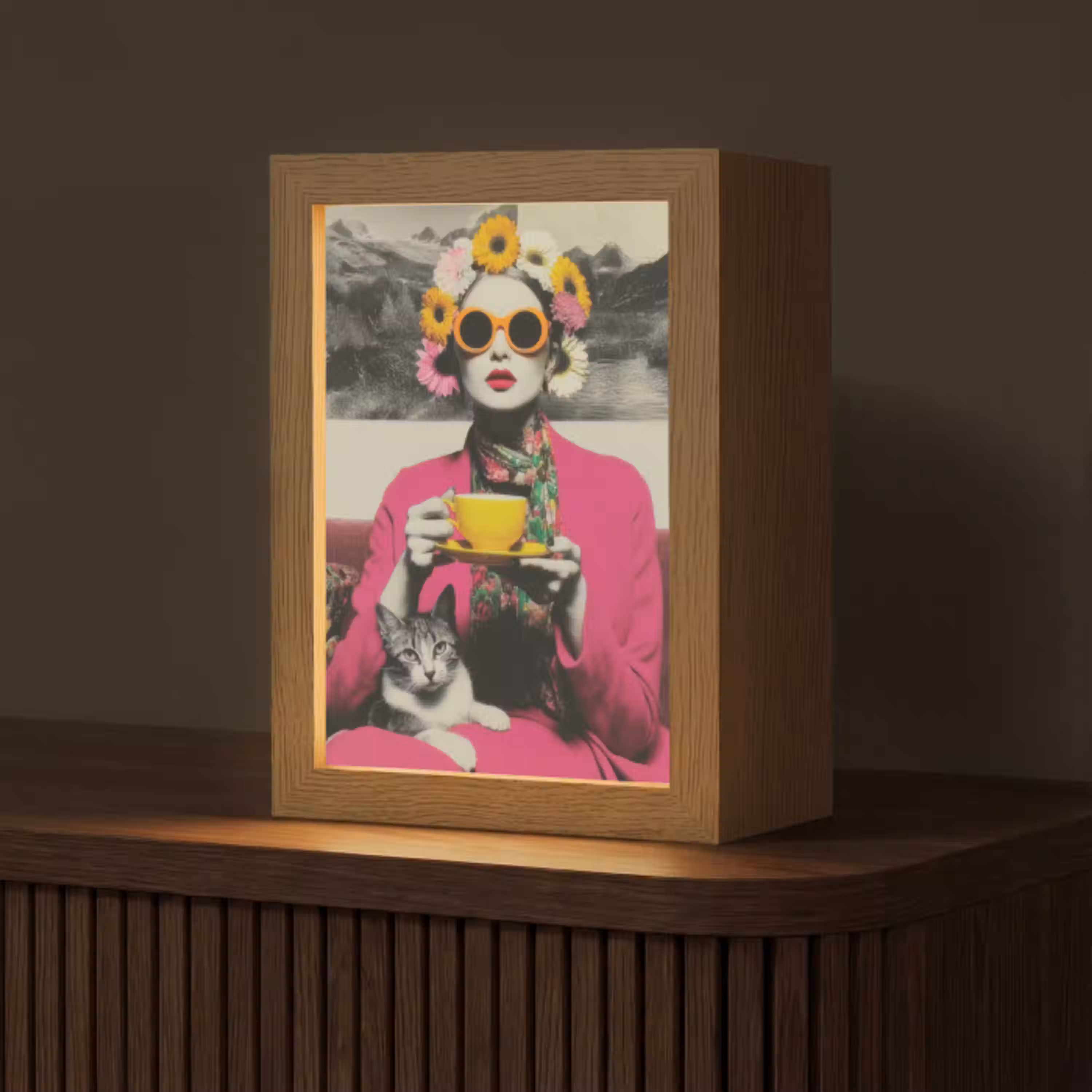 Vrouw - Kat - Bloemen - Kopje - Retro Light Box met kabel (Tafellamp) klein -z3d_website
