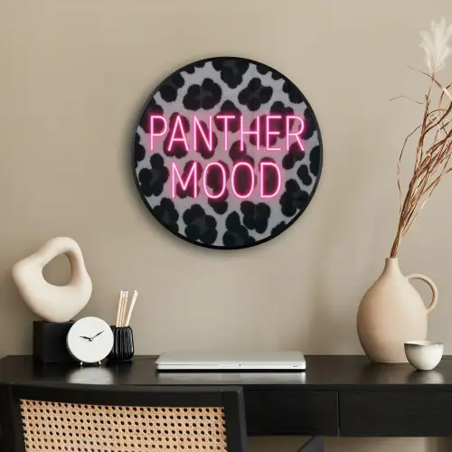 Panterprint - Zwart - Neonletters - Roze Fotolijst rond zonder passe partout klein -sfeer1